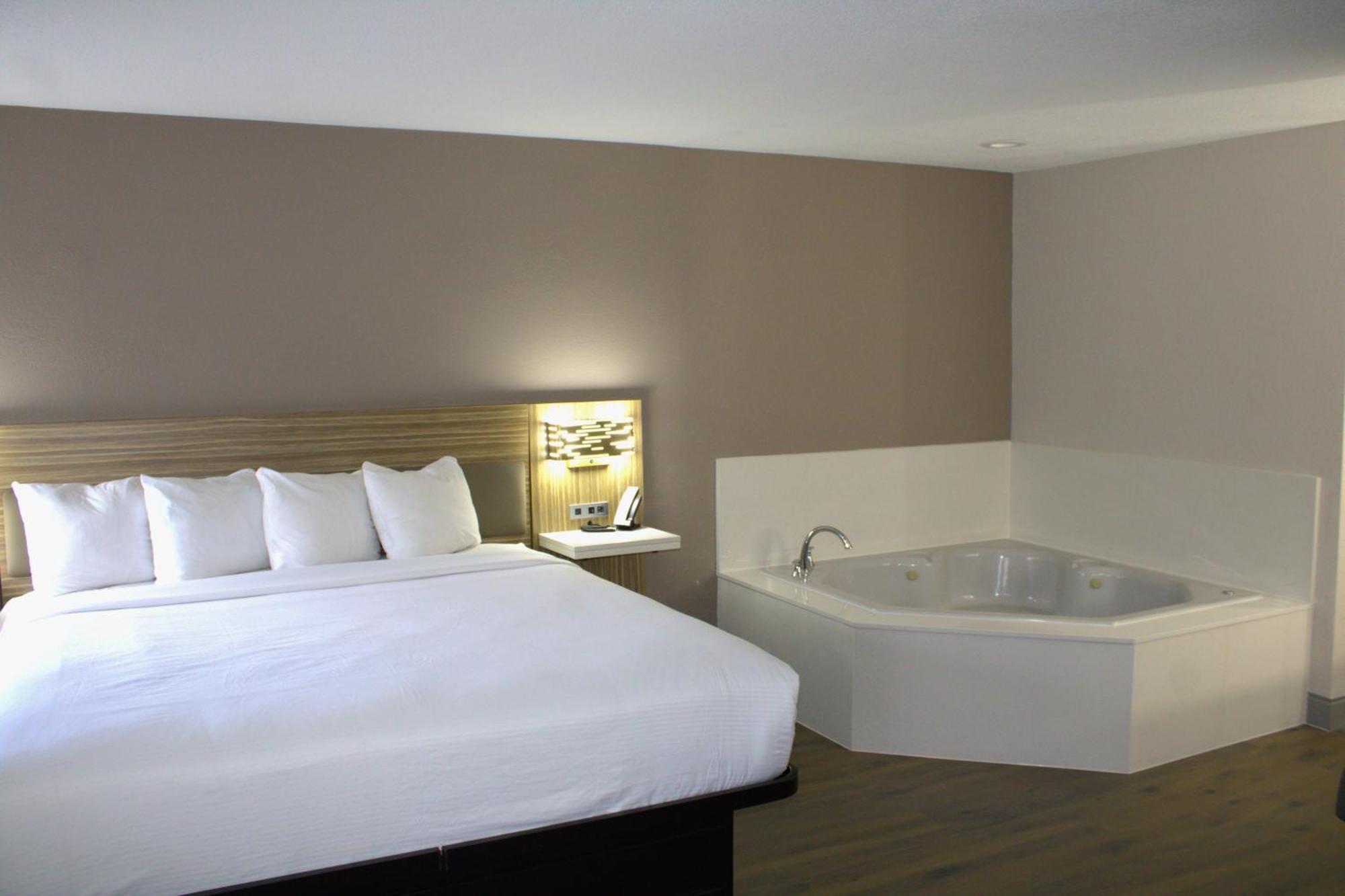 Baymont Inn & Suites By Wyndham San Marcos Zewnętrze zdjęcie